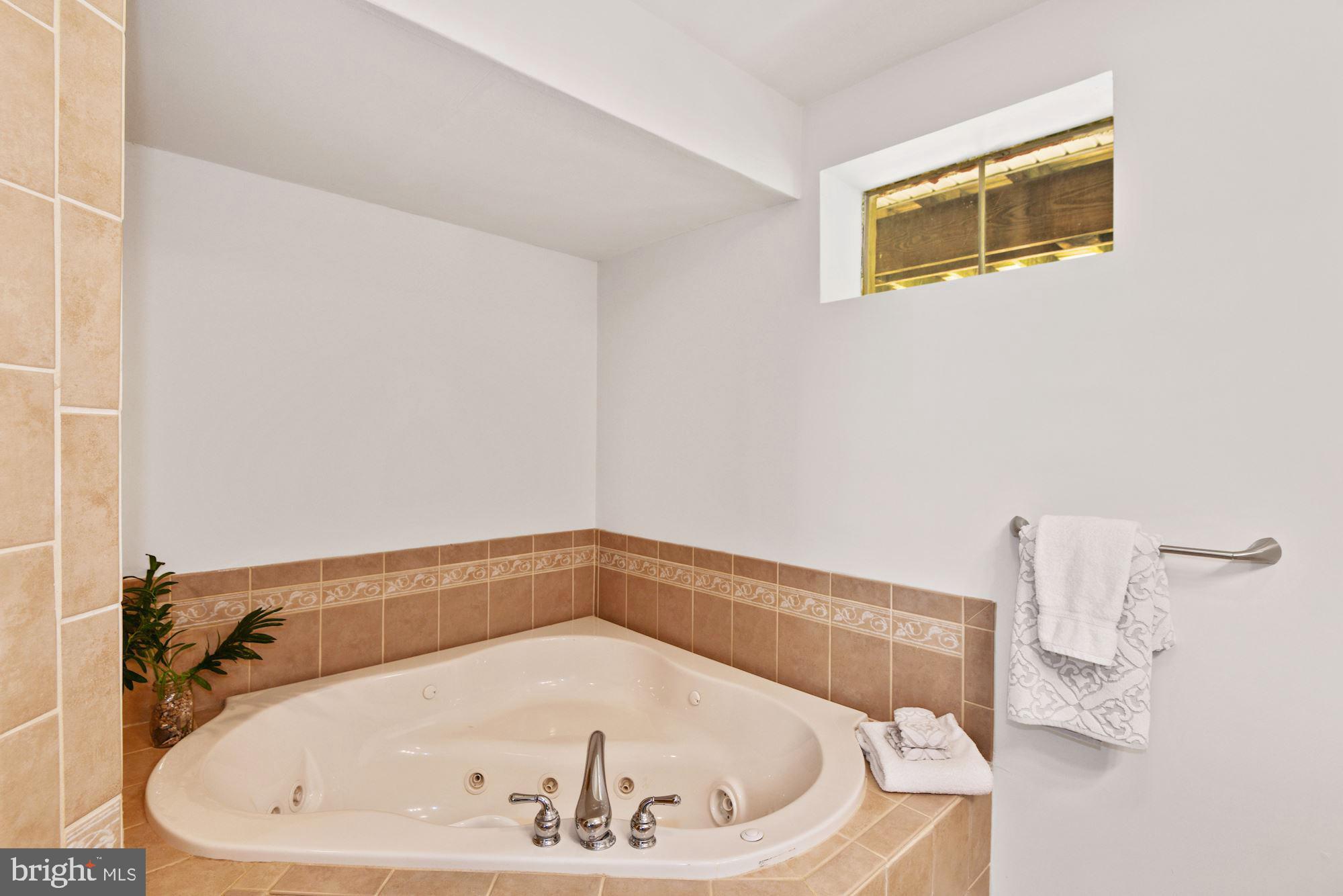 GREENHOLLY - Residential