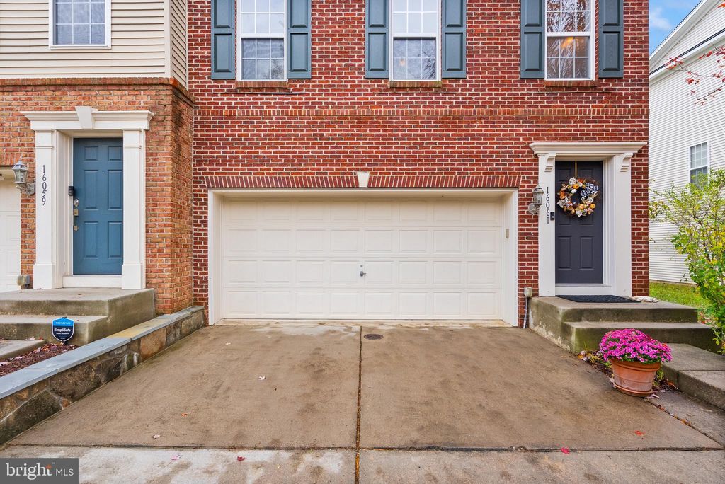 Photo of 16061 Pitner Street, HAYMARKET, VA 20169 (MLS # VAPW2106776)