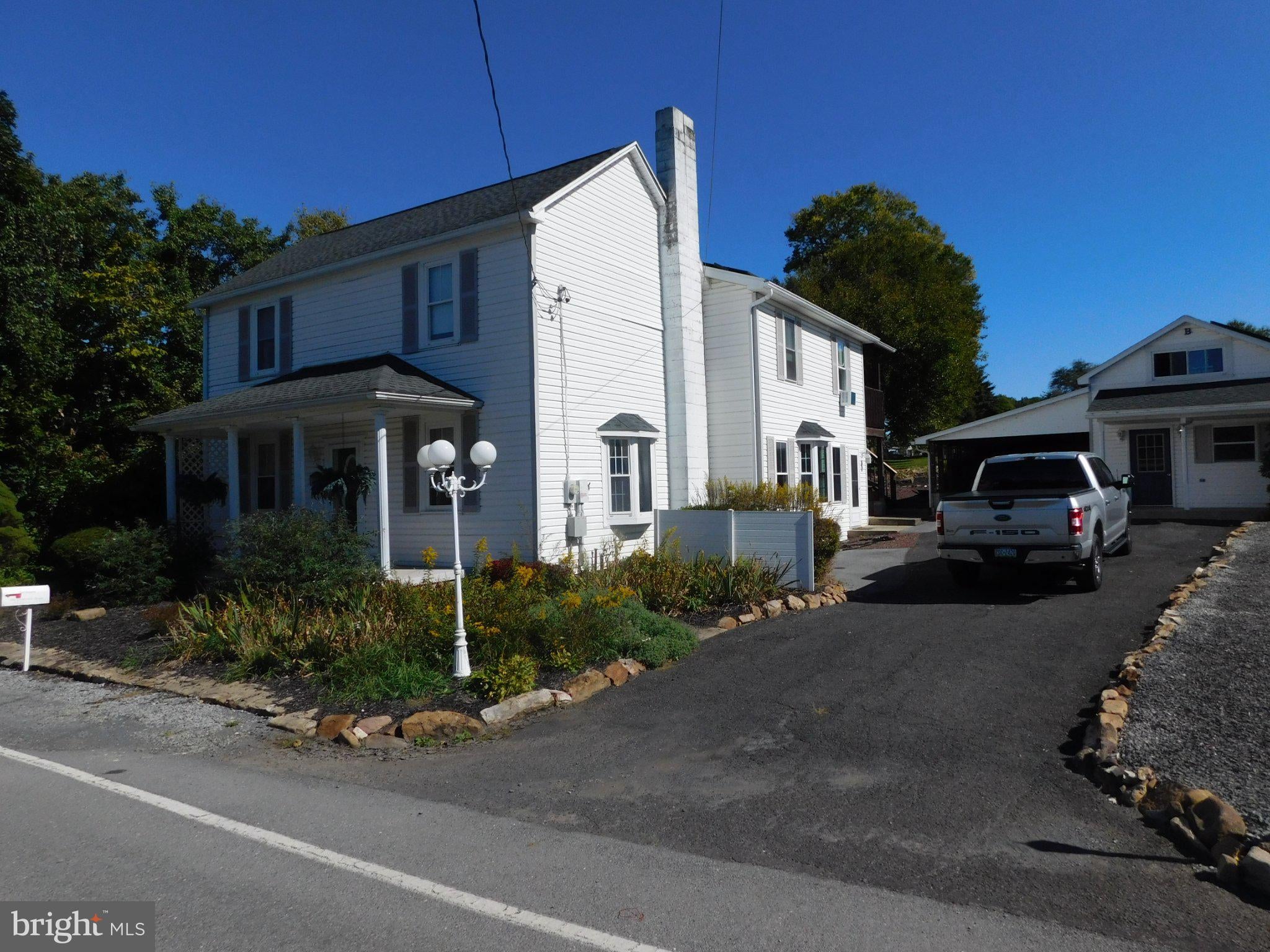 389 GRANVILLE ROAD