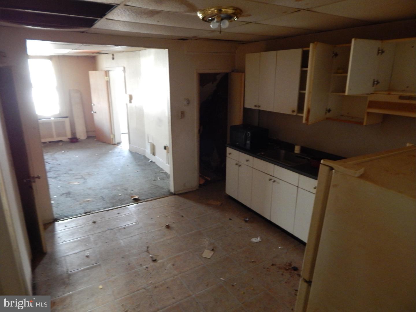 ELMWOOD PARK - Residential Income