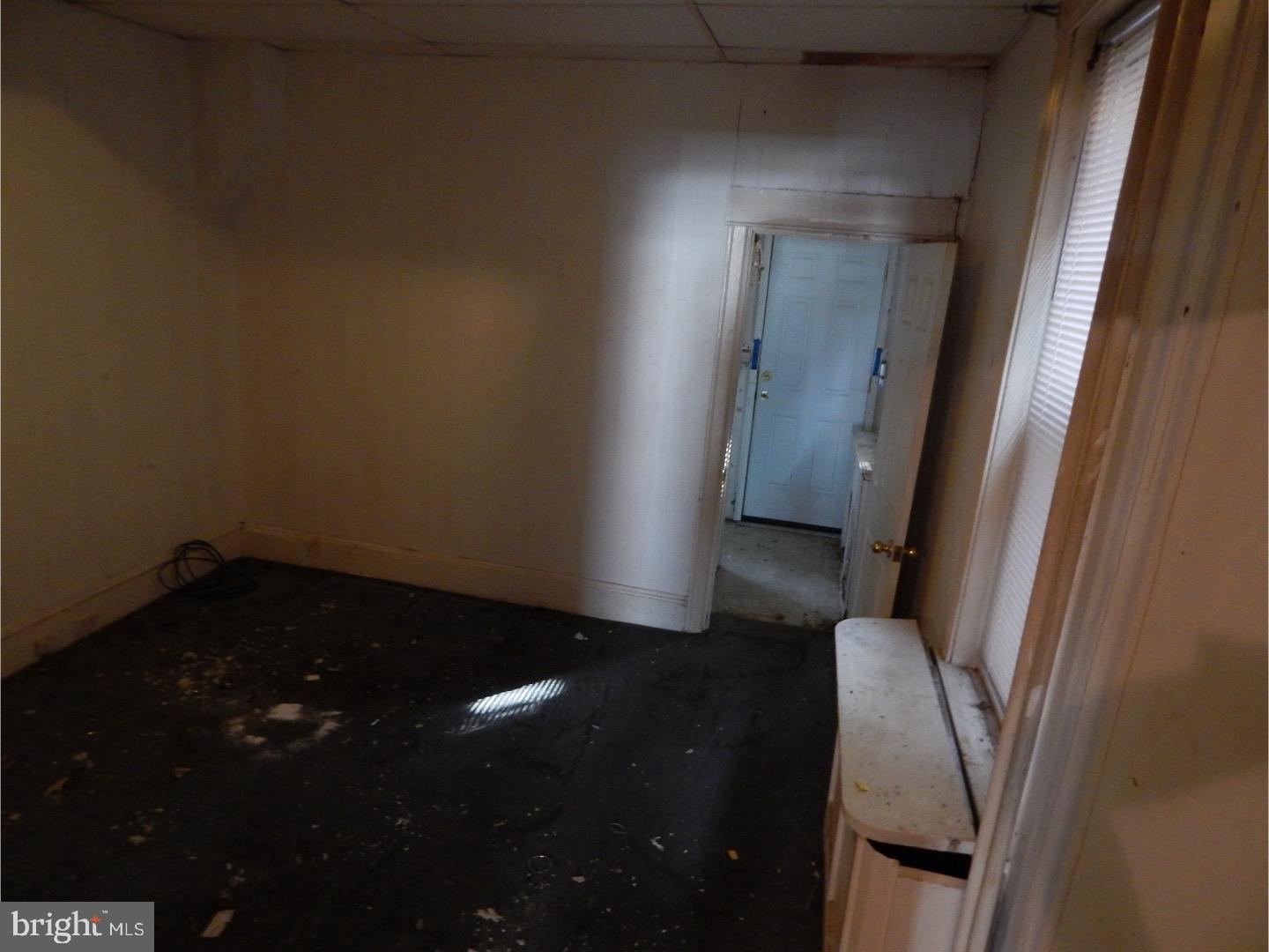 ELMWOOD PARK - Residential Income