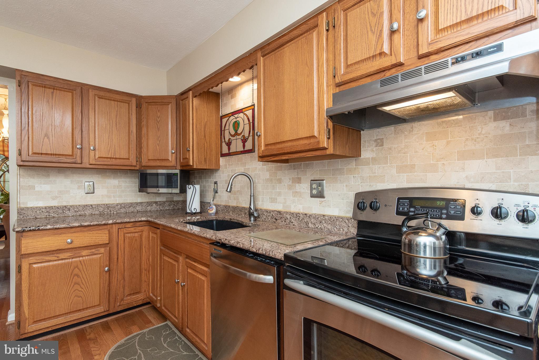 HAMPSTEAD - Residential