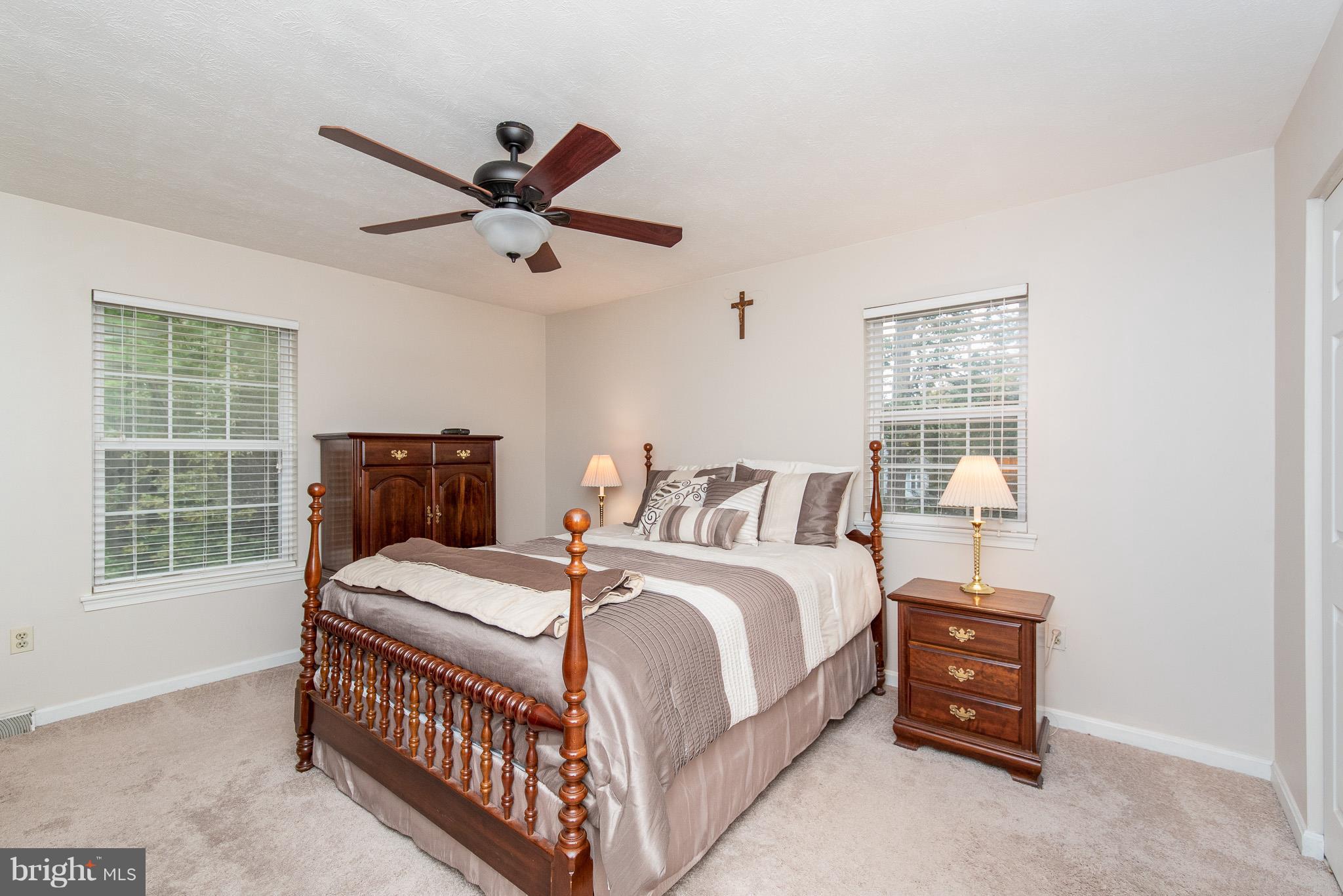 HAMPSTEAD - Residential