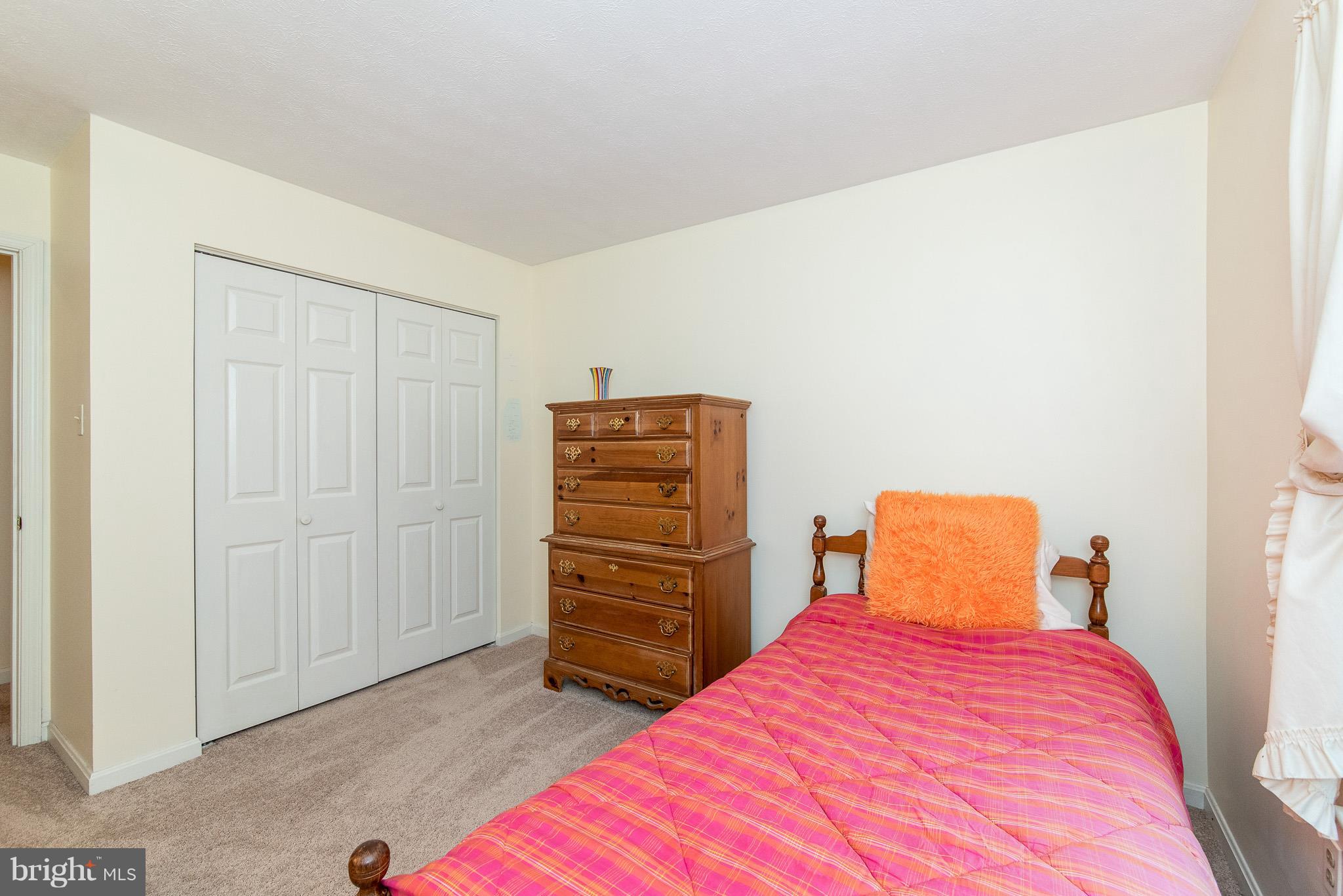 HAMPSTEAD - Residential