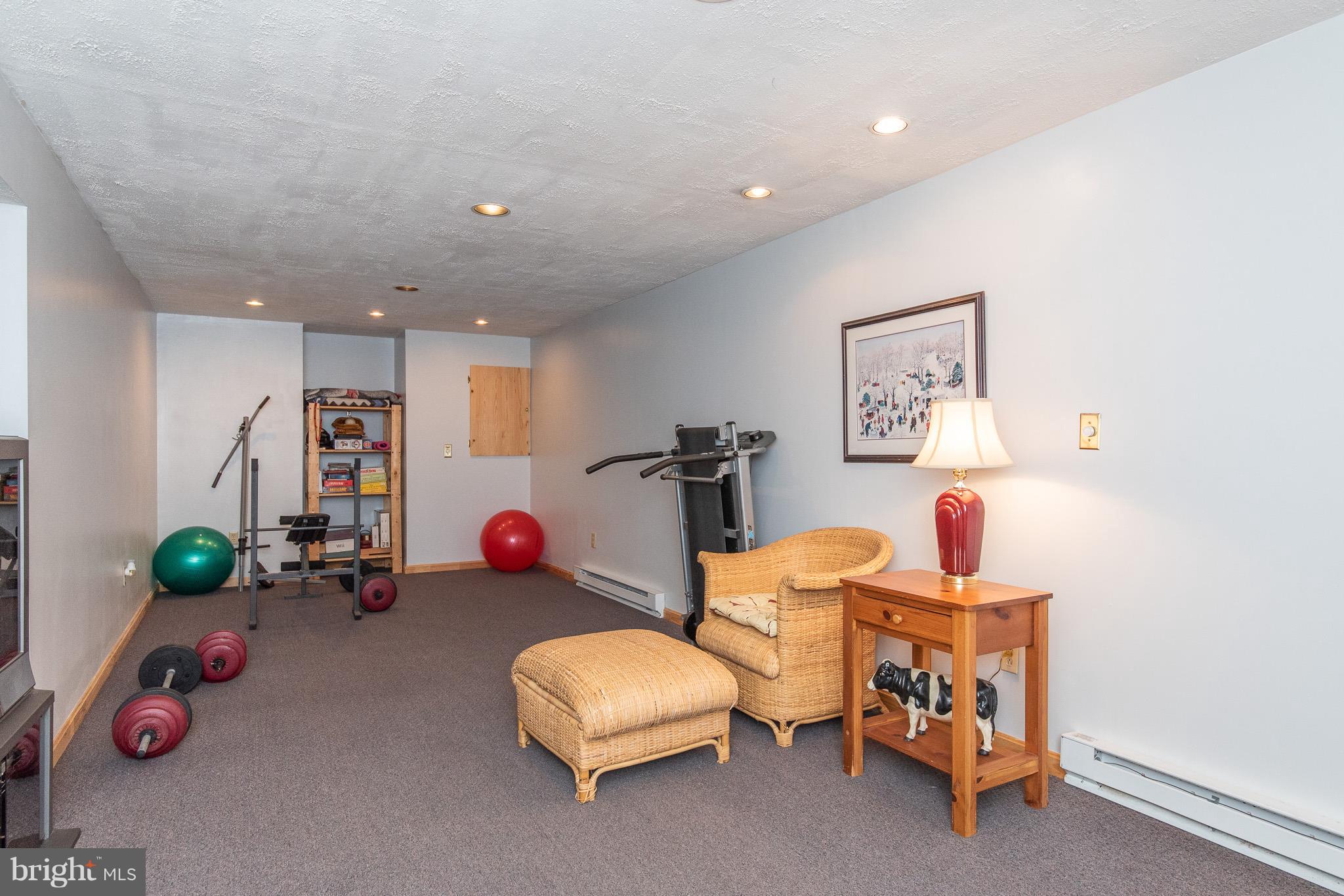 HAMPSTEAD - Residential