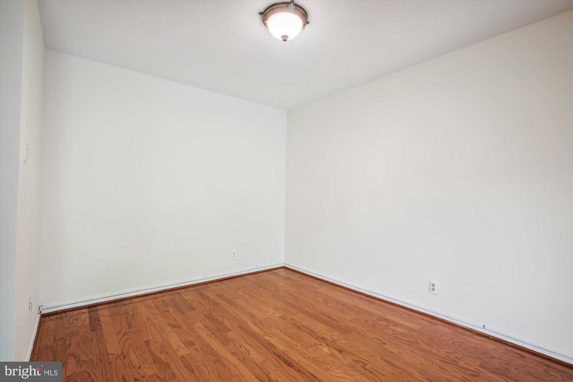 WATERGATE AT LANDMARK - Residential