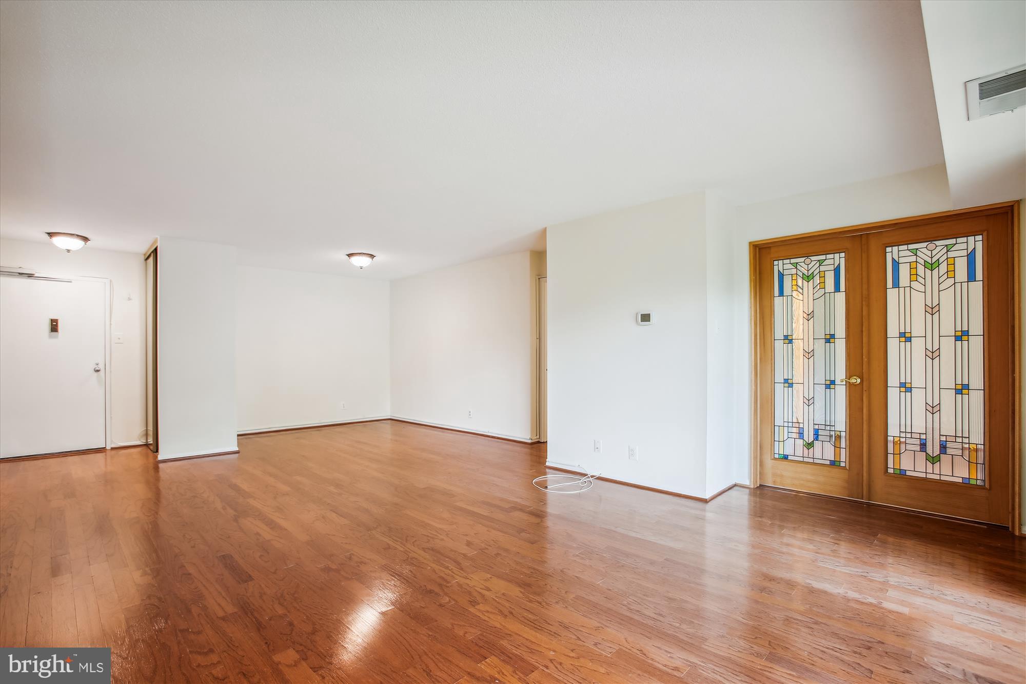 WATERGATE AT LANDMARK - Residential