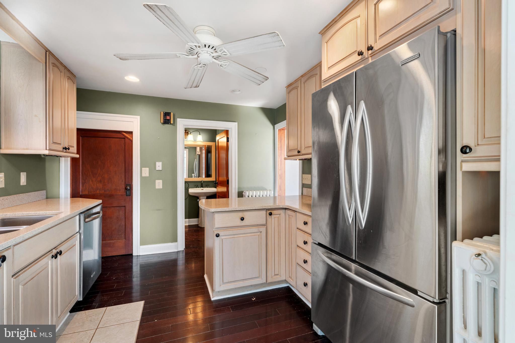 COCKEYSVILLE/HUNT VALLEY - Residential