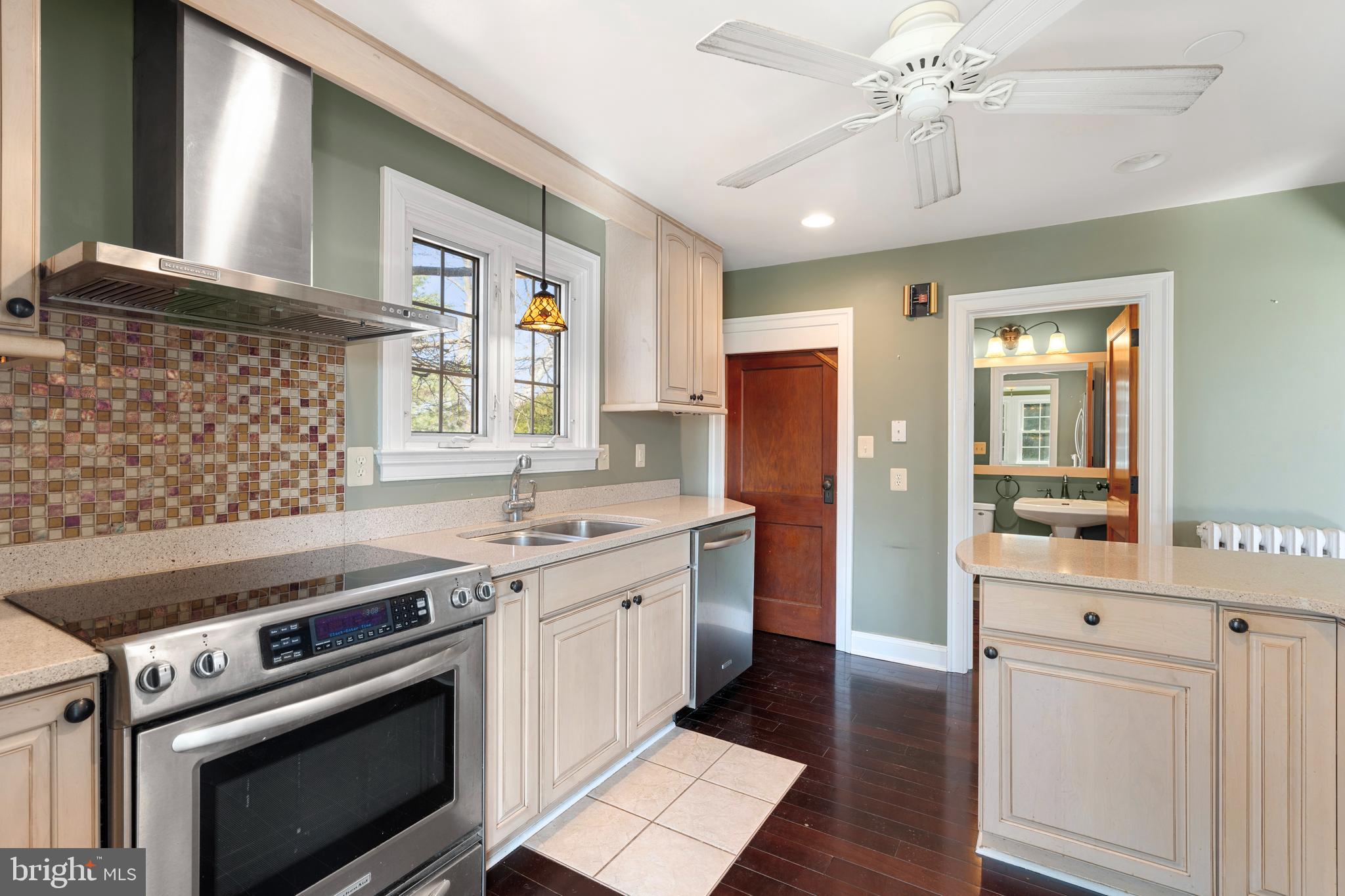 COCKEYSVILLE/HUNT VALLEY - Residential