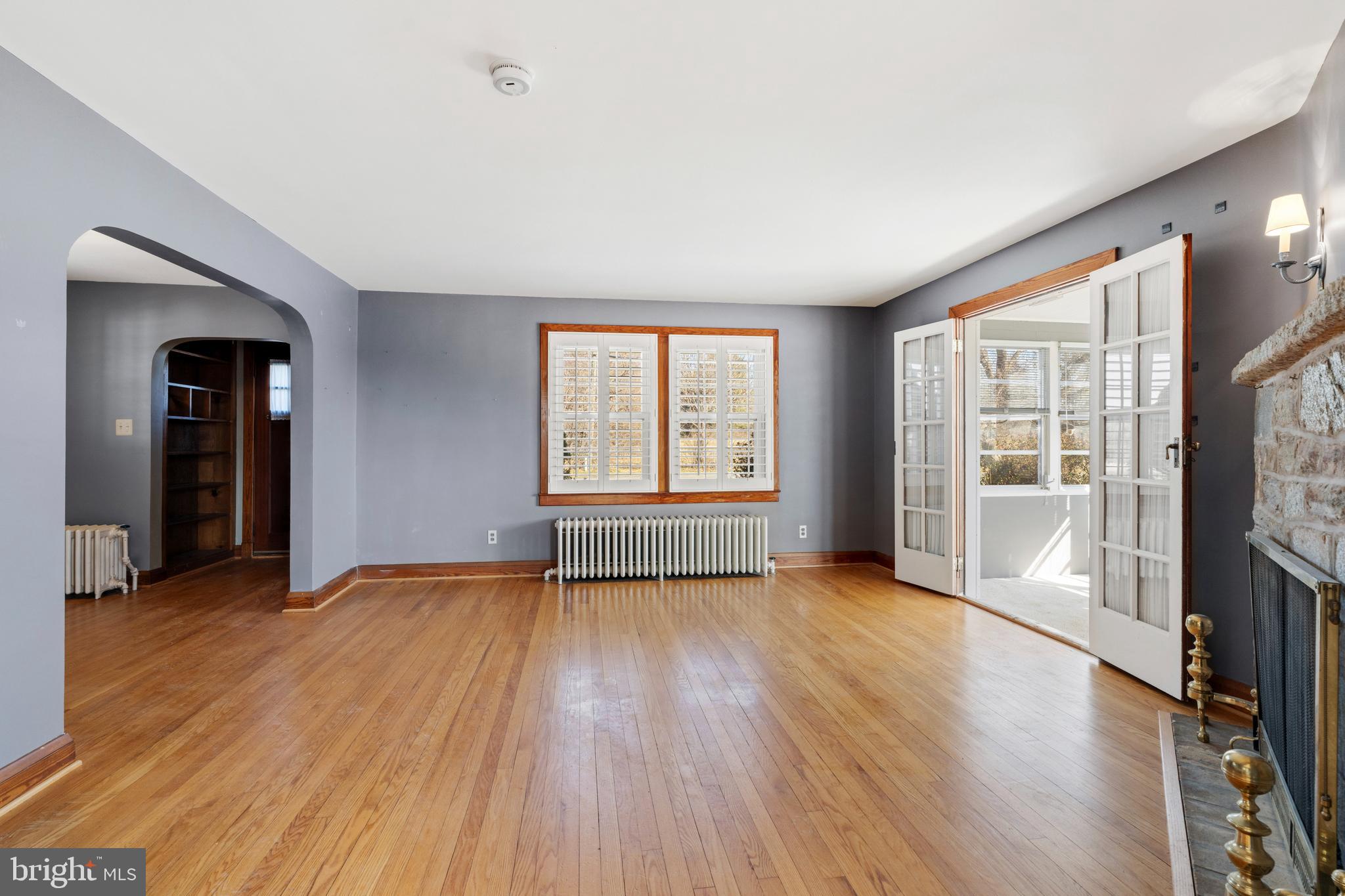 1635 BEAVER BROOK LANE