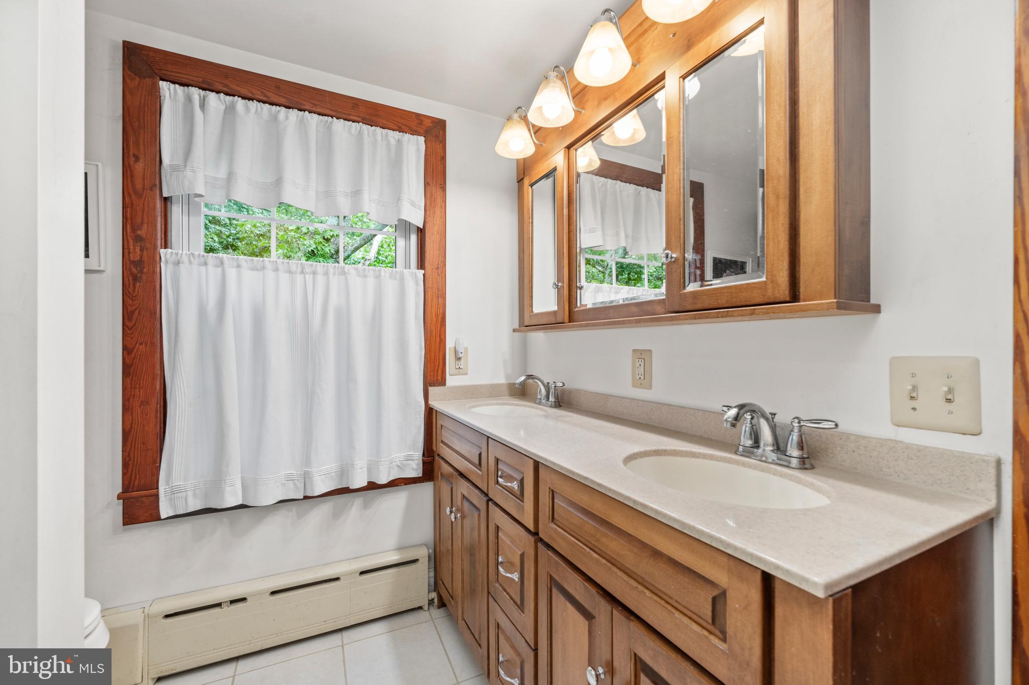 COCKEYSVILLE/HUNT VALLEY - Residential