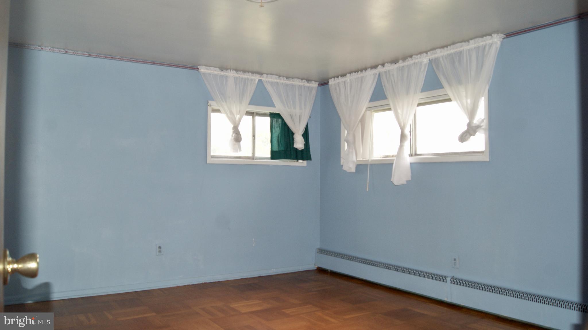 WYNNEWOOD - Residential