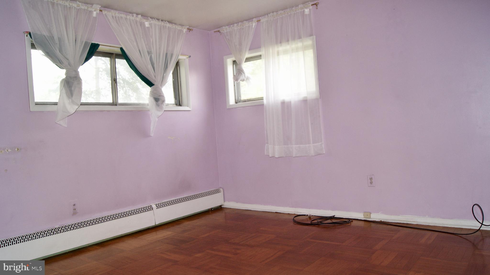 WYNNEWOOD - Residential