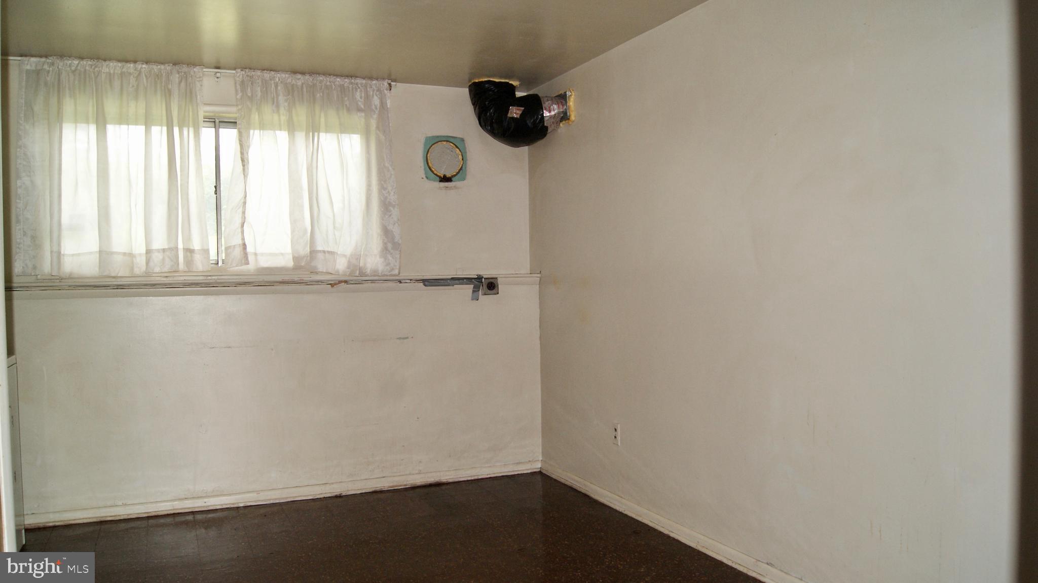 WYNNEWOOD - Residential