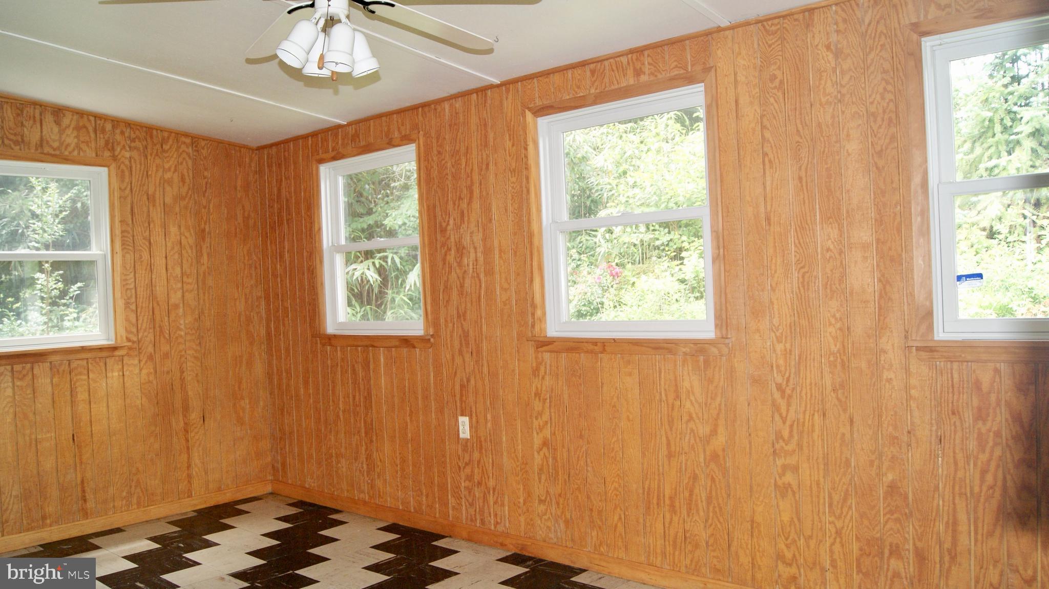 WYNNEWOOD - Residential