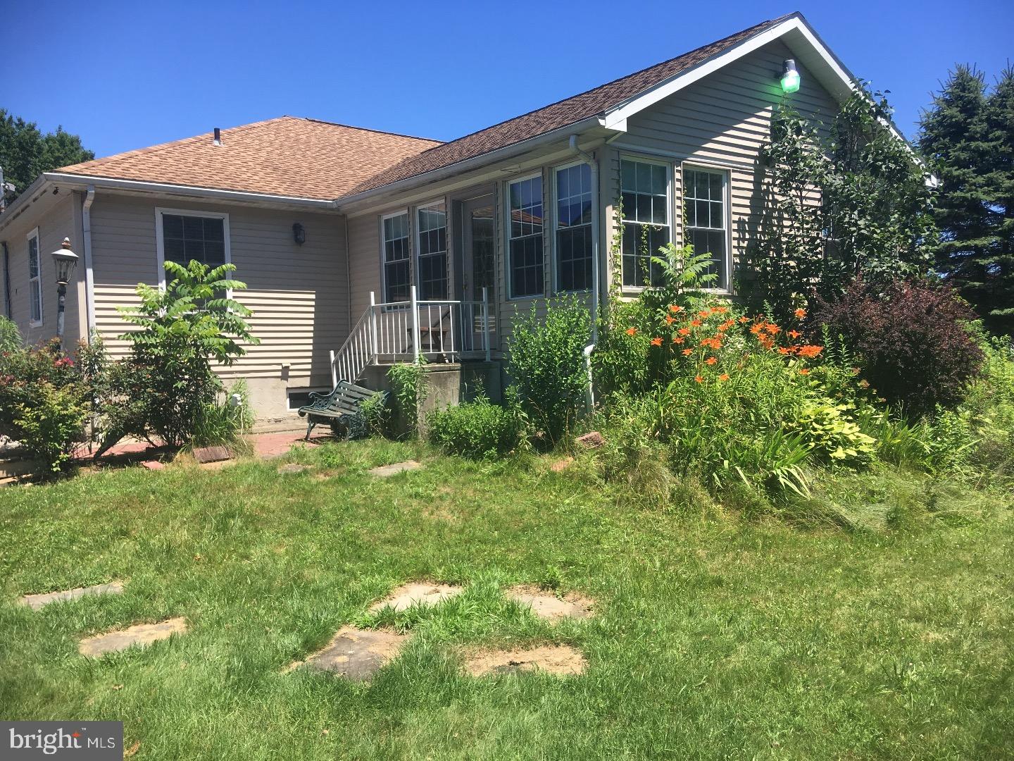 HOMETOWN - Residential