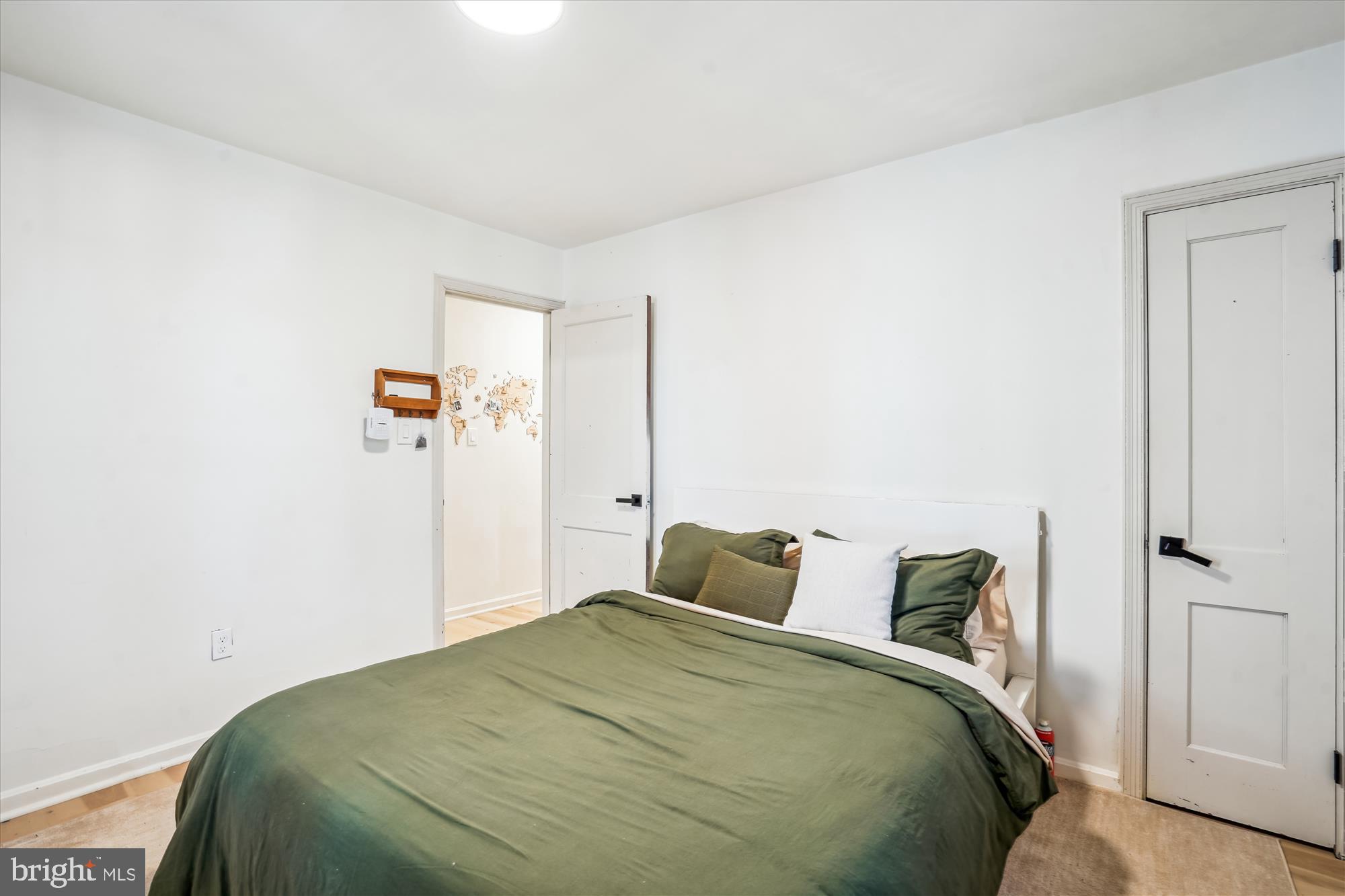 HOLLYWOOD PARK - Residential