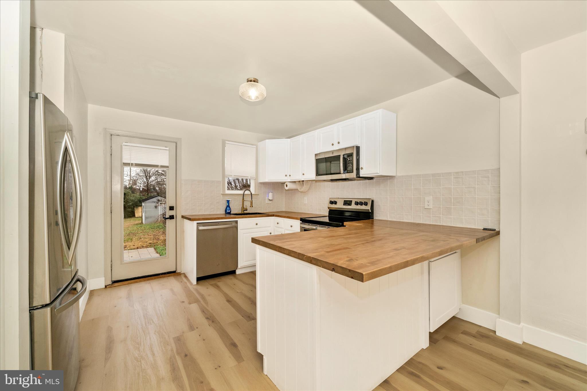 HOLLYWOOD PARK - Residential