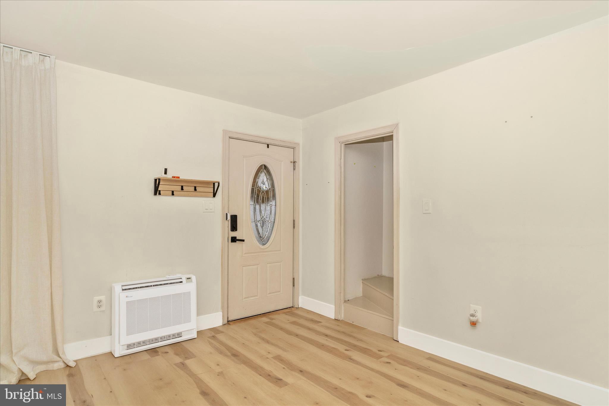 HOLLYWOOD PARK - Residential