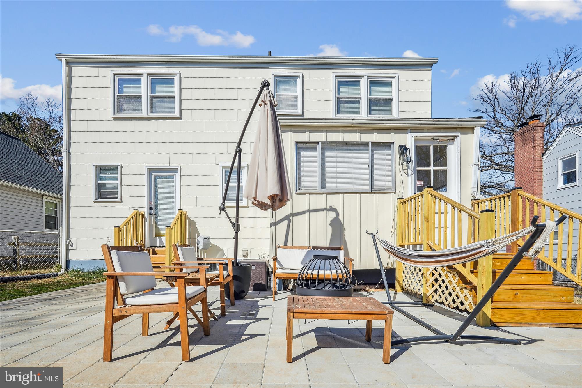 HOLLYWOOD PARK - Residential