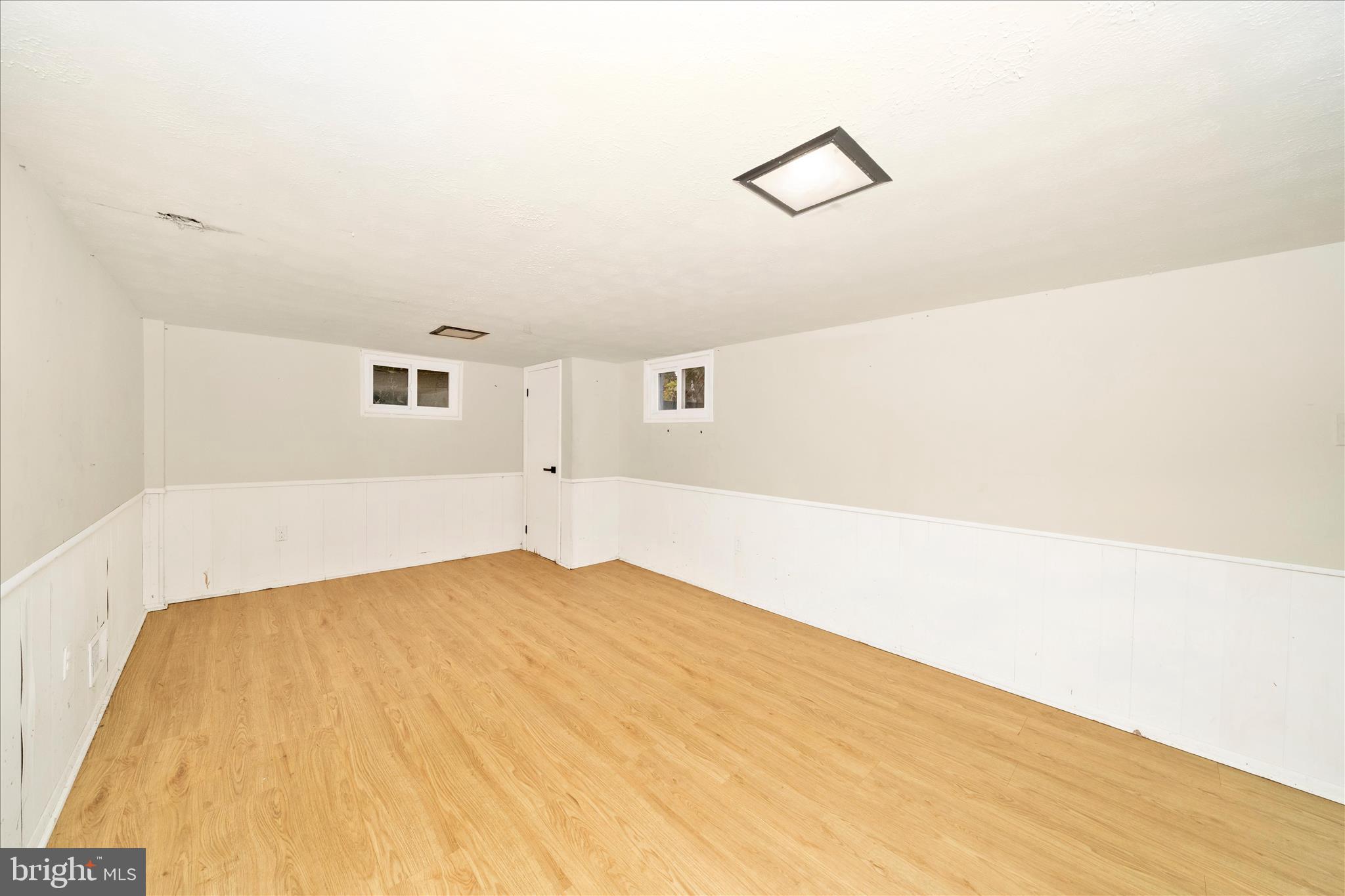 HOLLYWOOD PARK - Residential