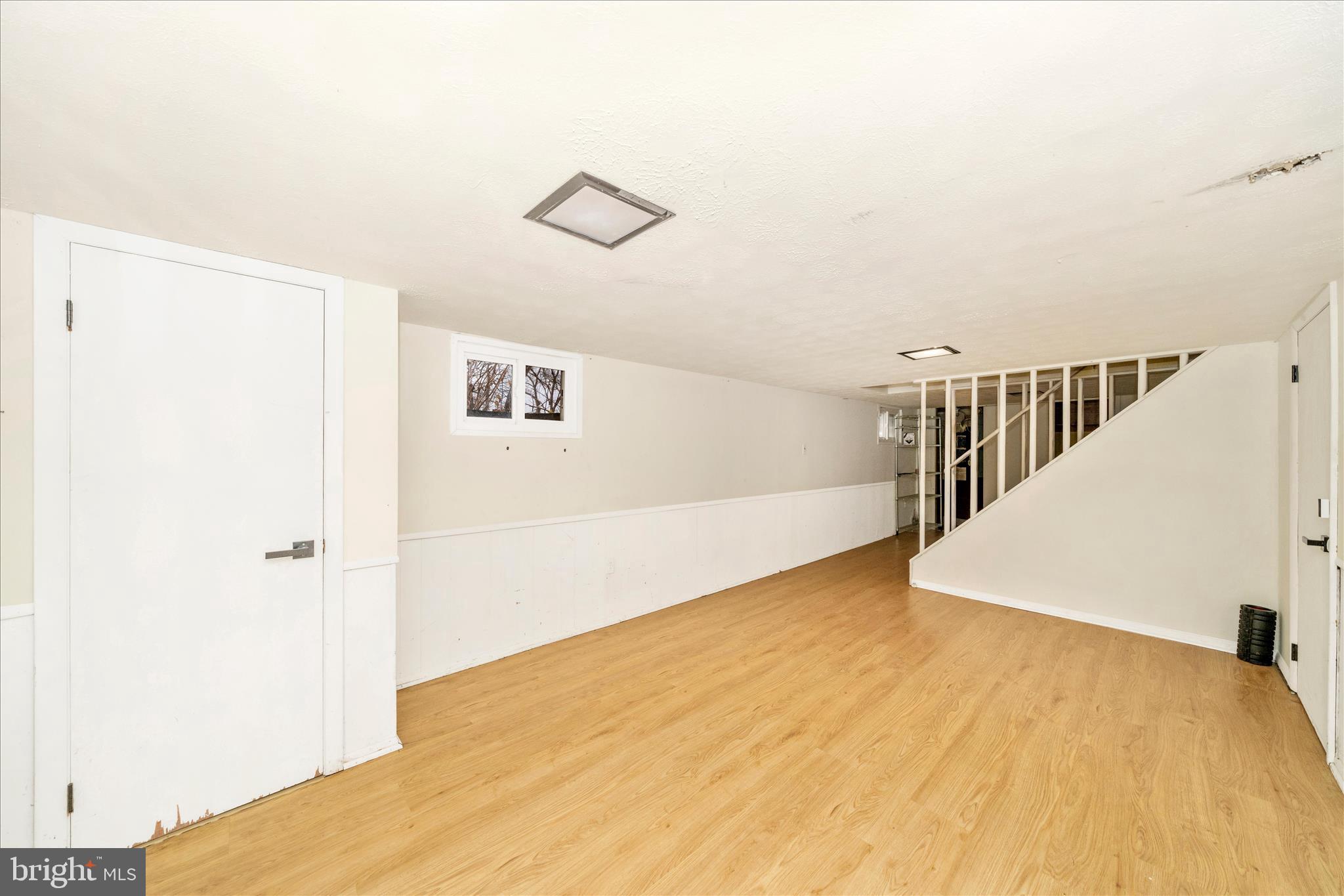 HOLLYWOOD PARK - Residential