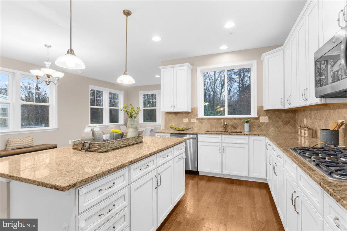 TANYARD COVE NORTH - Residential