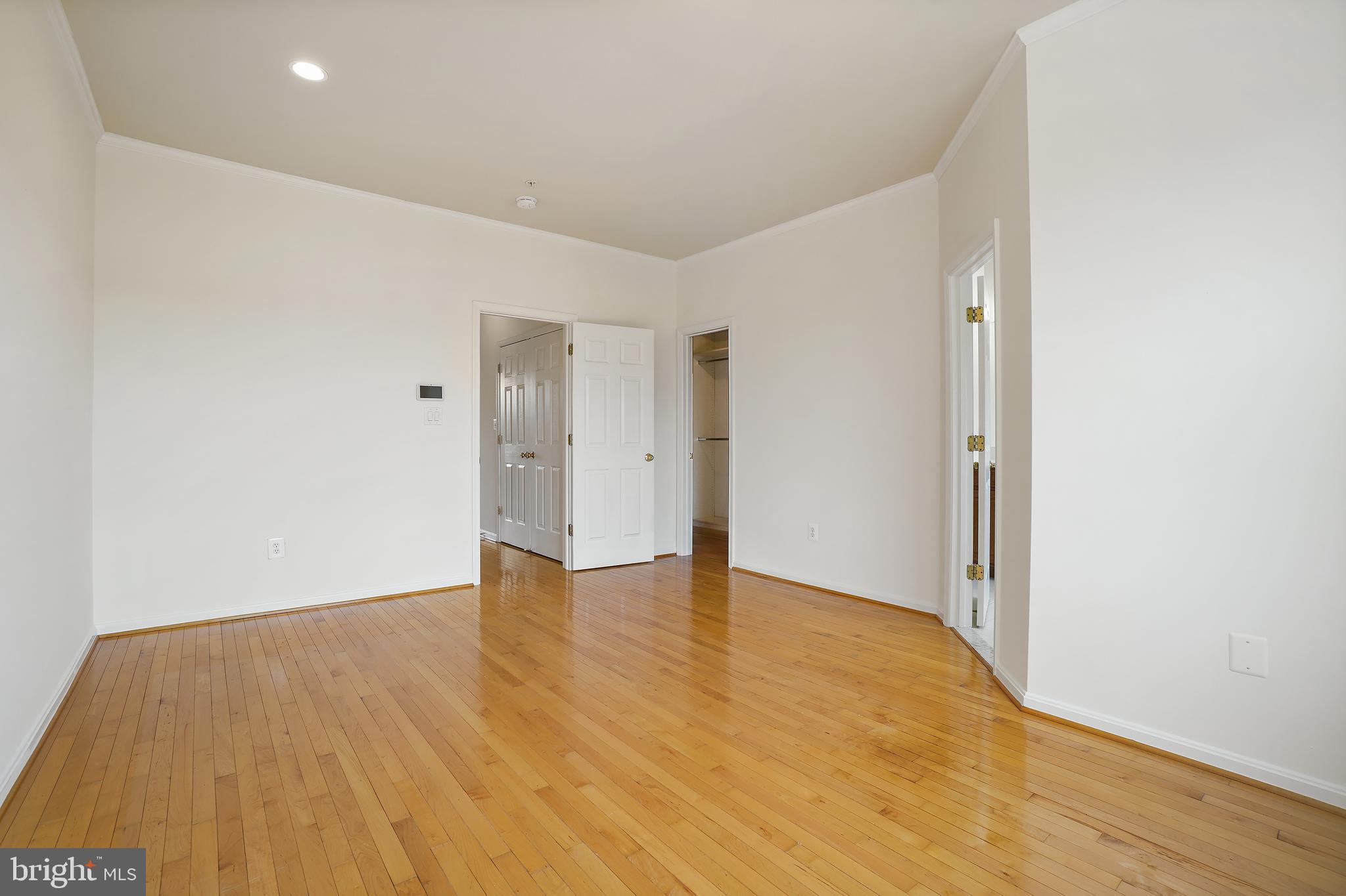 RETREAT AT FAIRWOOD TOWN - Residential