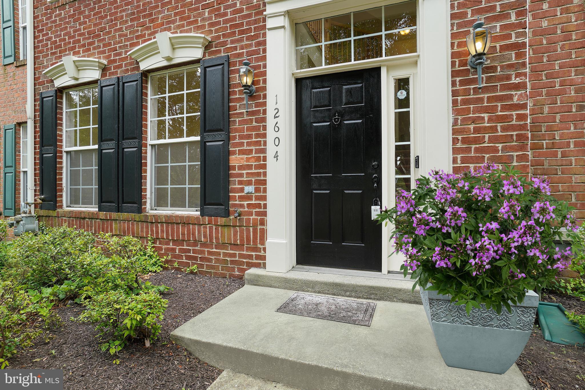 RETREAT AT FAIRWOOD TOWN - Residential