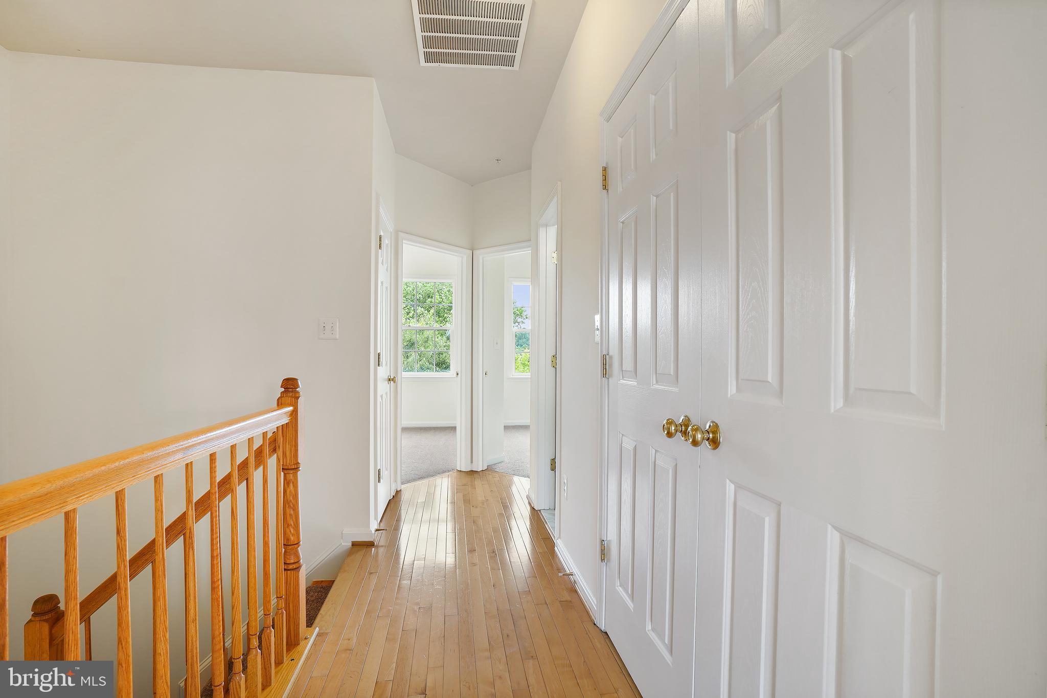 RETREAT AT FAIRWOOD TOWN - Residential