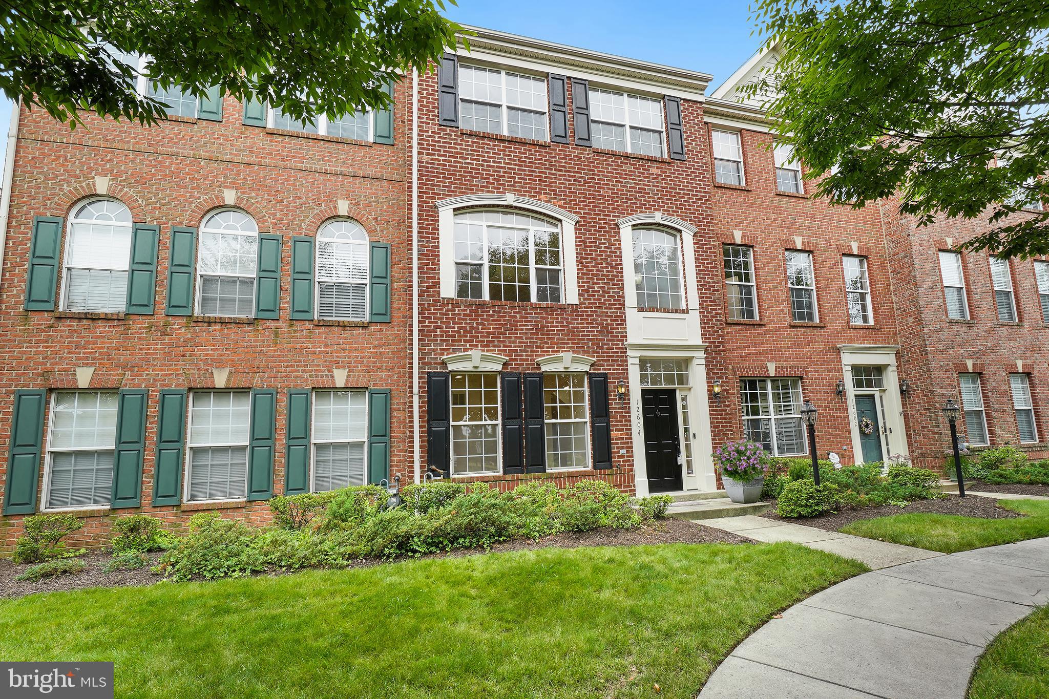 RETREAT AT FAIRWOOD TOWN - Residential