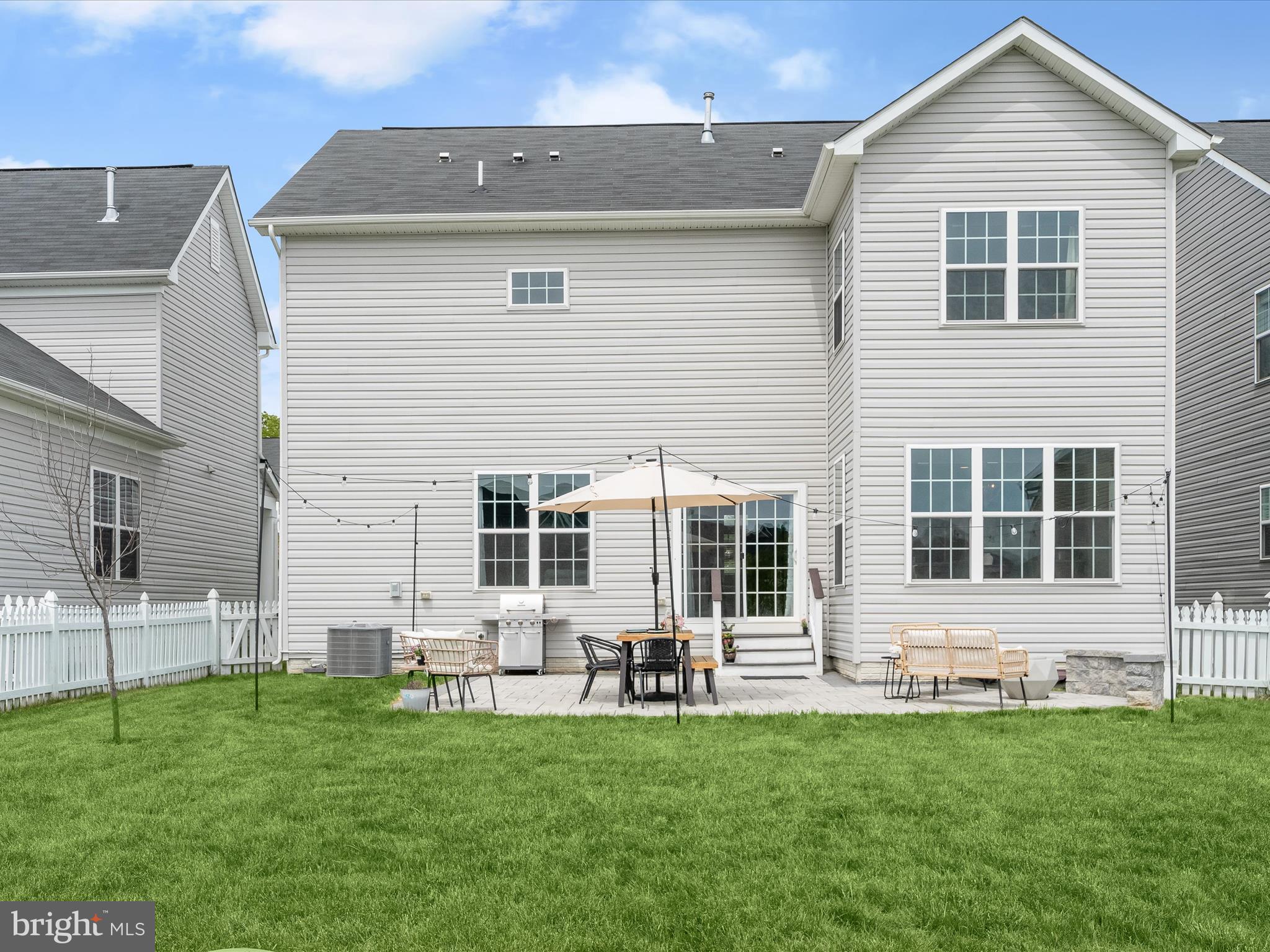 MAYFAIR - Residential