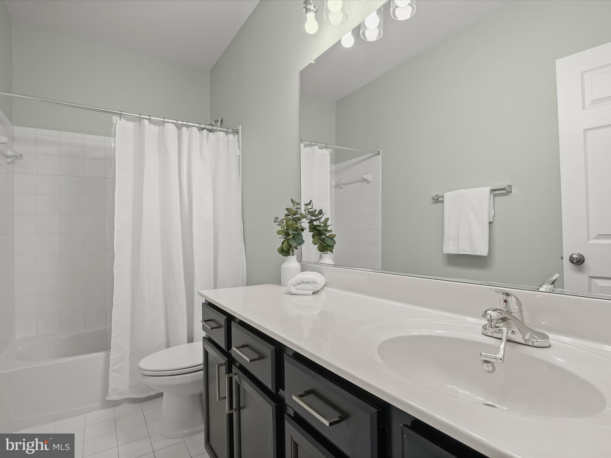 MAYFAIR - Residential