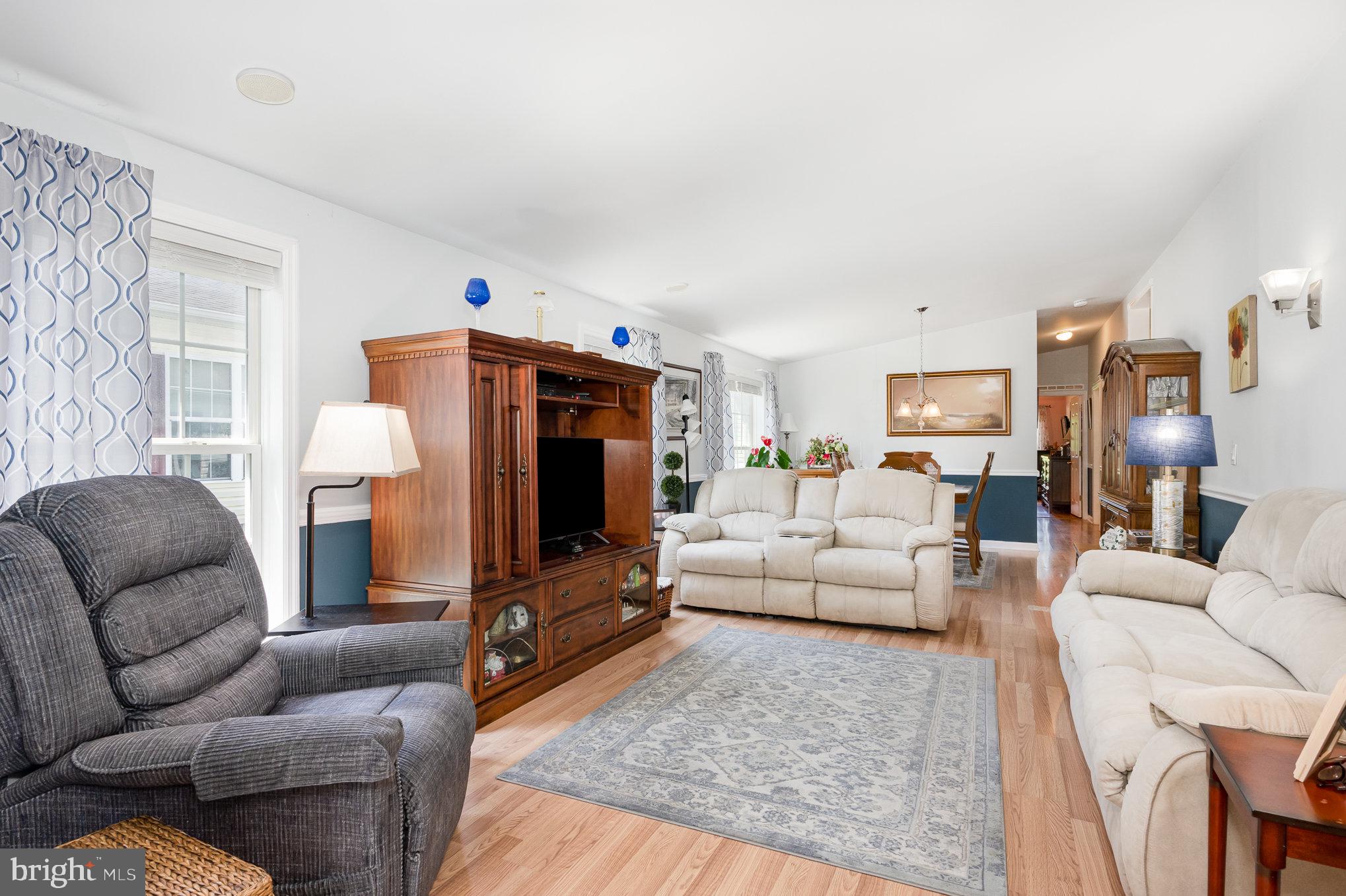108 CURRY AVENUE