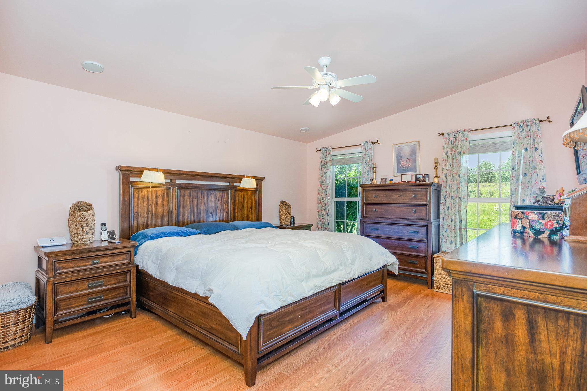 CINNAMON WOODS - Residential