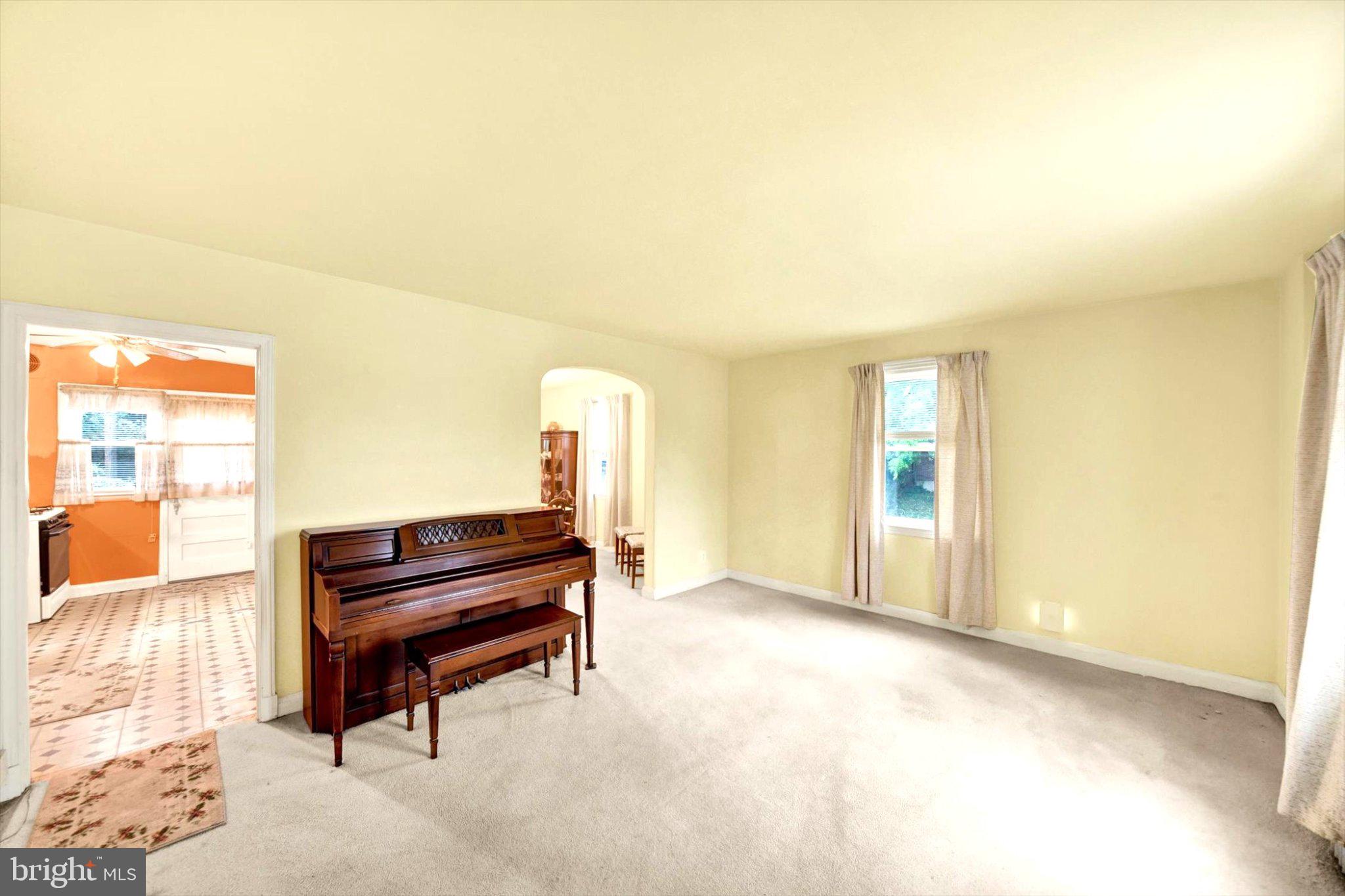 824 WICKLOW ROAD