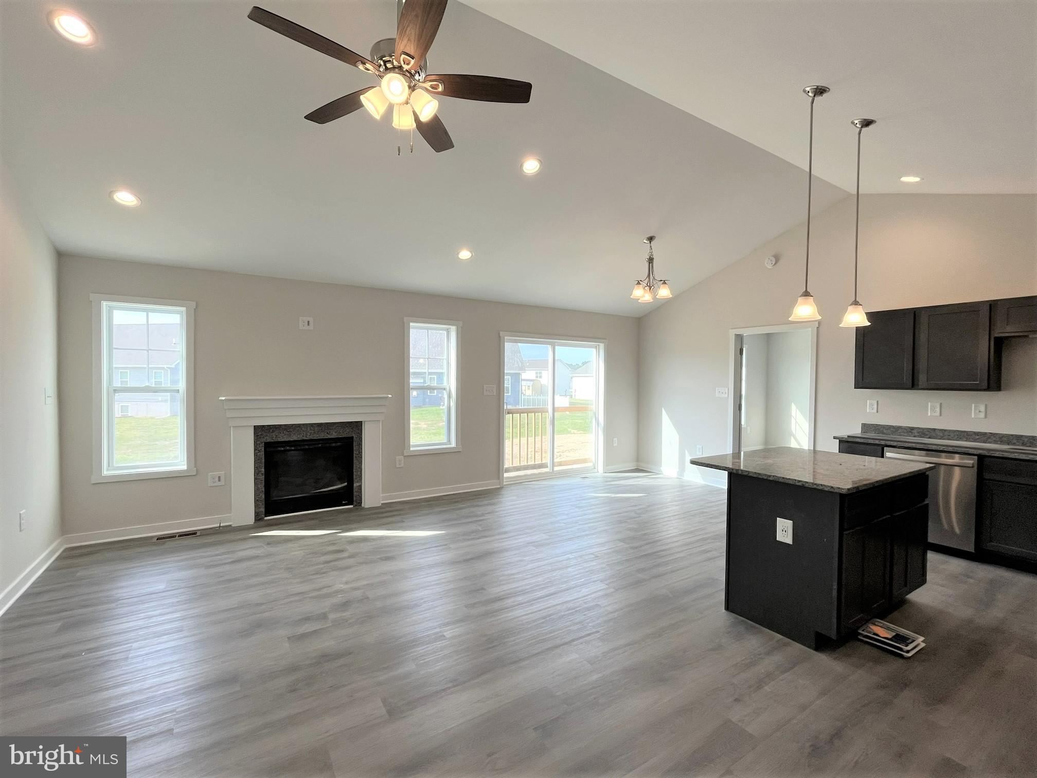 HERITAGE HILLS - Residential