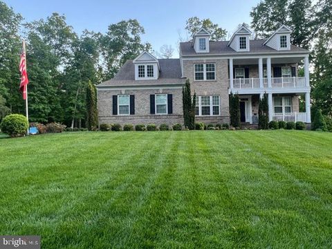 Photo of 40753 Greyhouse Place, LEESBURG, VA 20175 (MLS # VALO2124538)