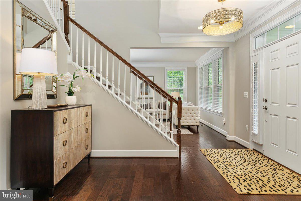 CREIGHTON FARMS - Residential