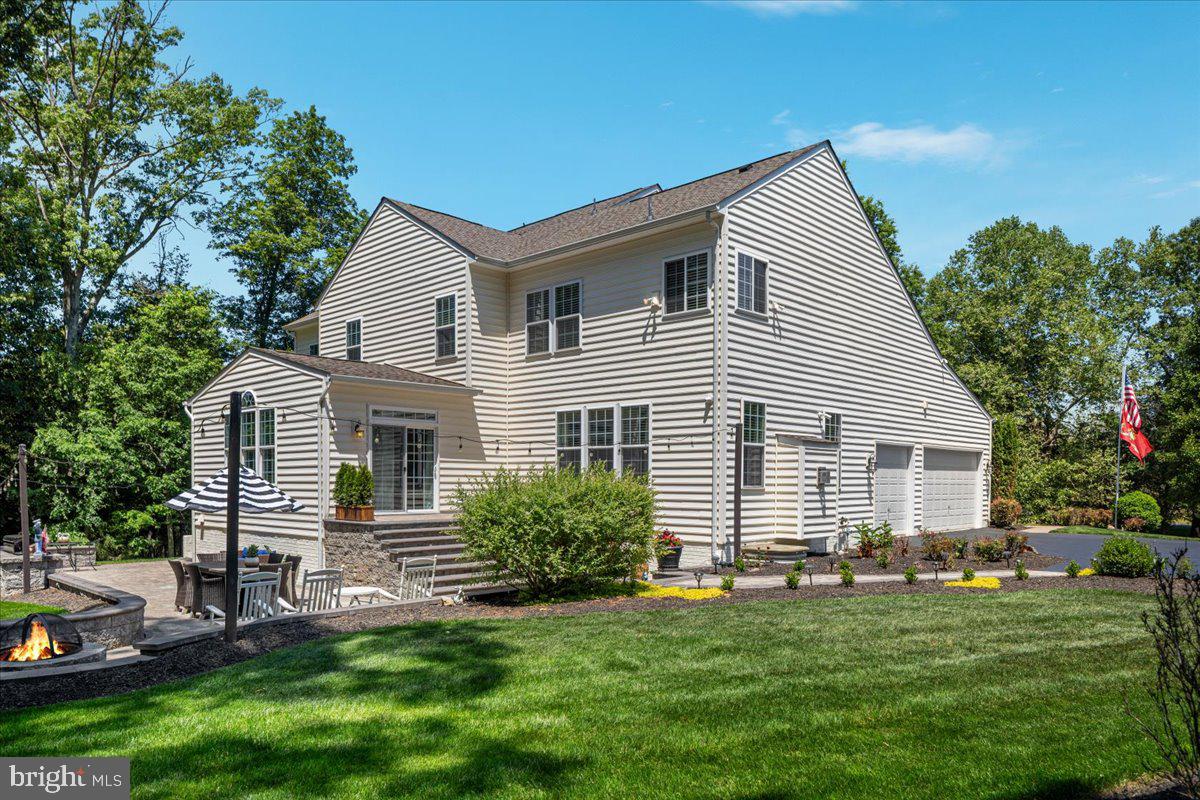 CREIGHTON FARMS - Residential