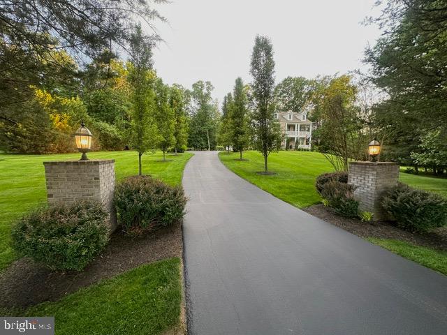 CREIGHTON FARMS - Residential