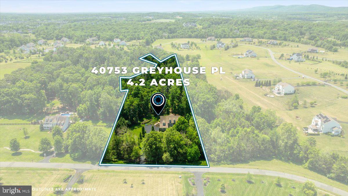 CREIGHTON FARMS - Residential