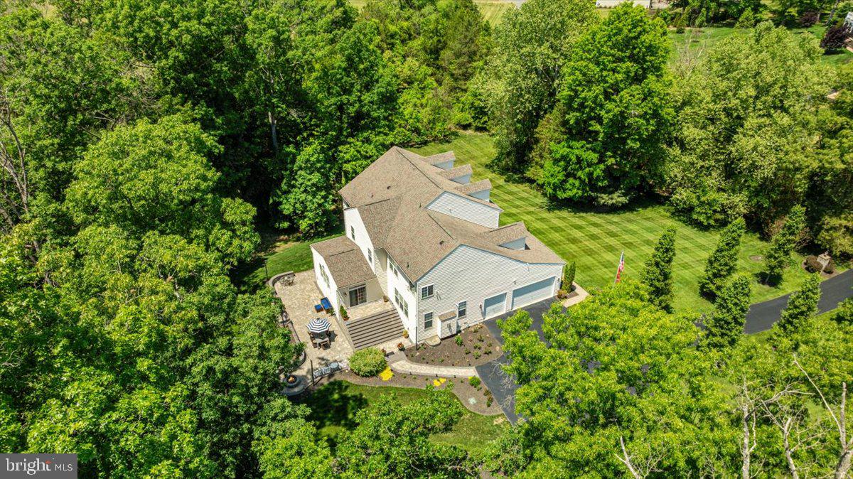 CREIGHTON FARMS - Residential