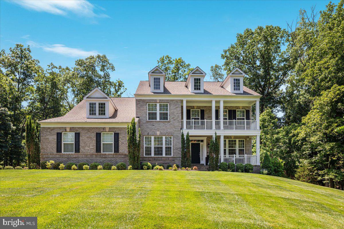 CREIGHTON FARMS - Residential