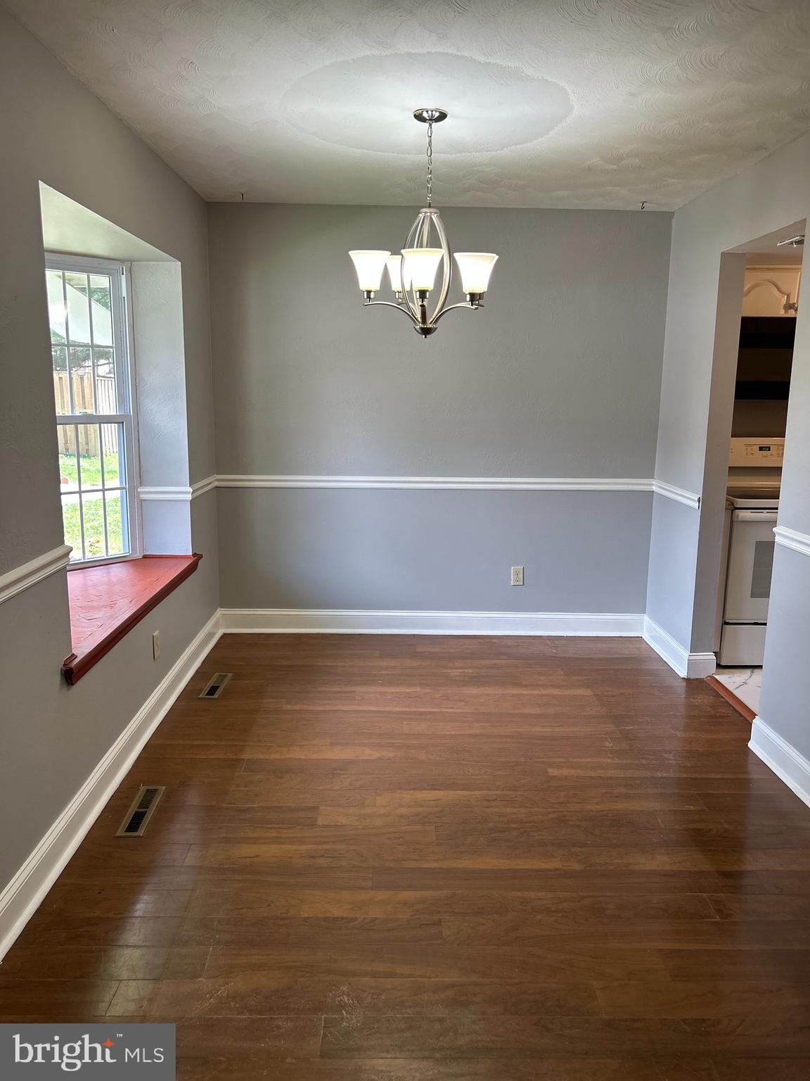 VILLAGE OF LONG REACH - Residential Lease