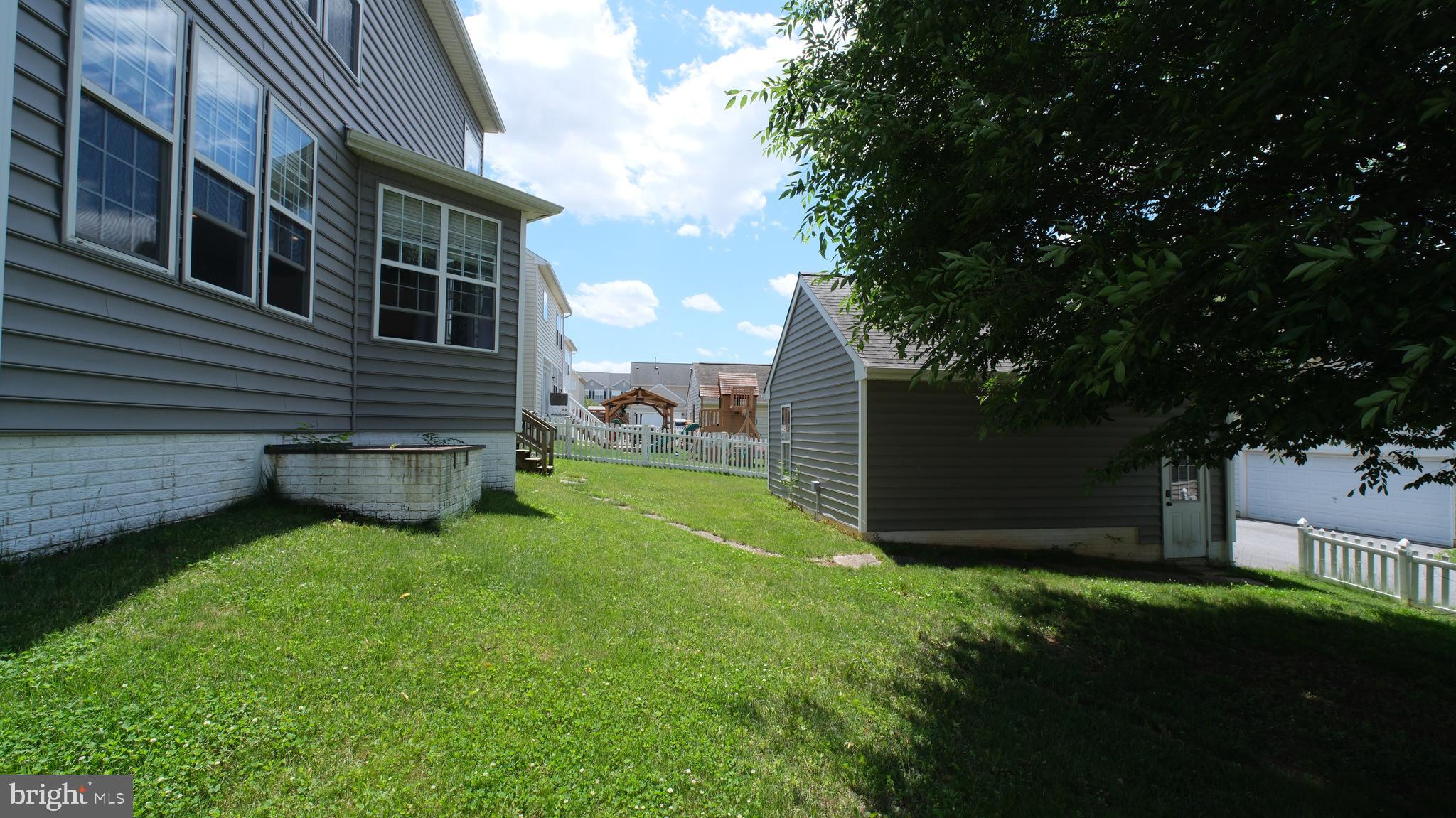 HUNTFIELD - Residential