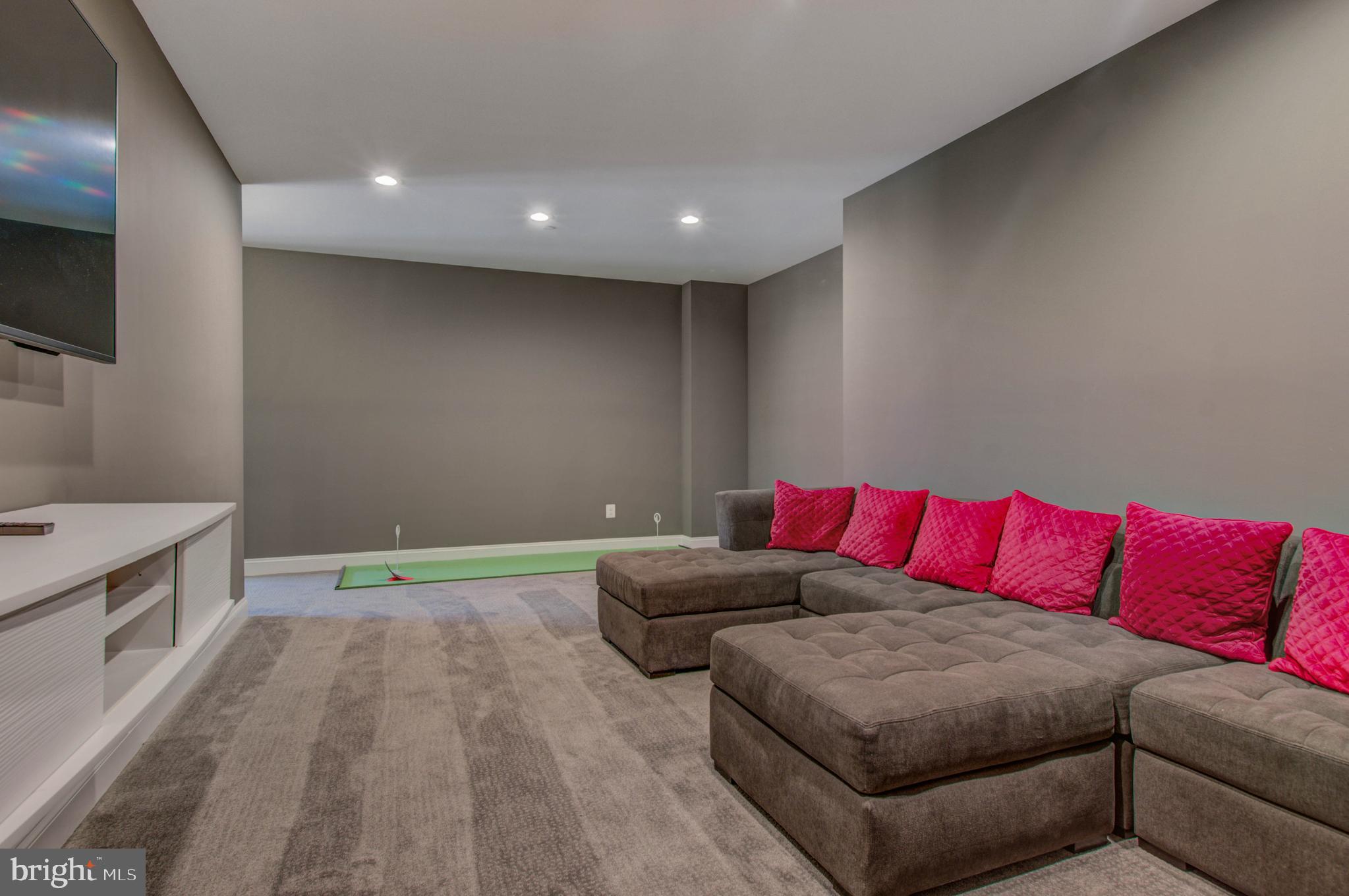 FARMS AT HUNTING CREEK - Residential