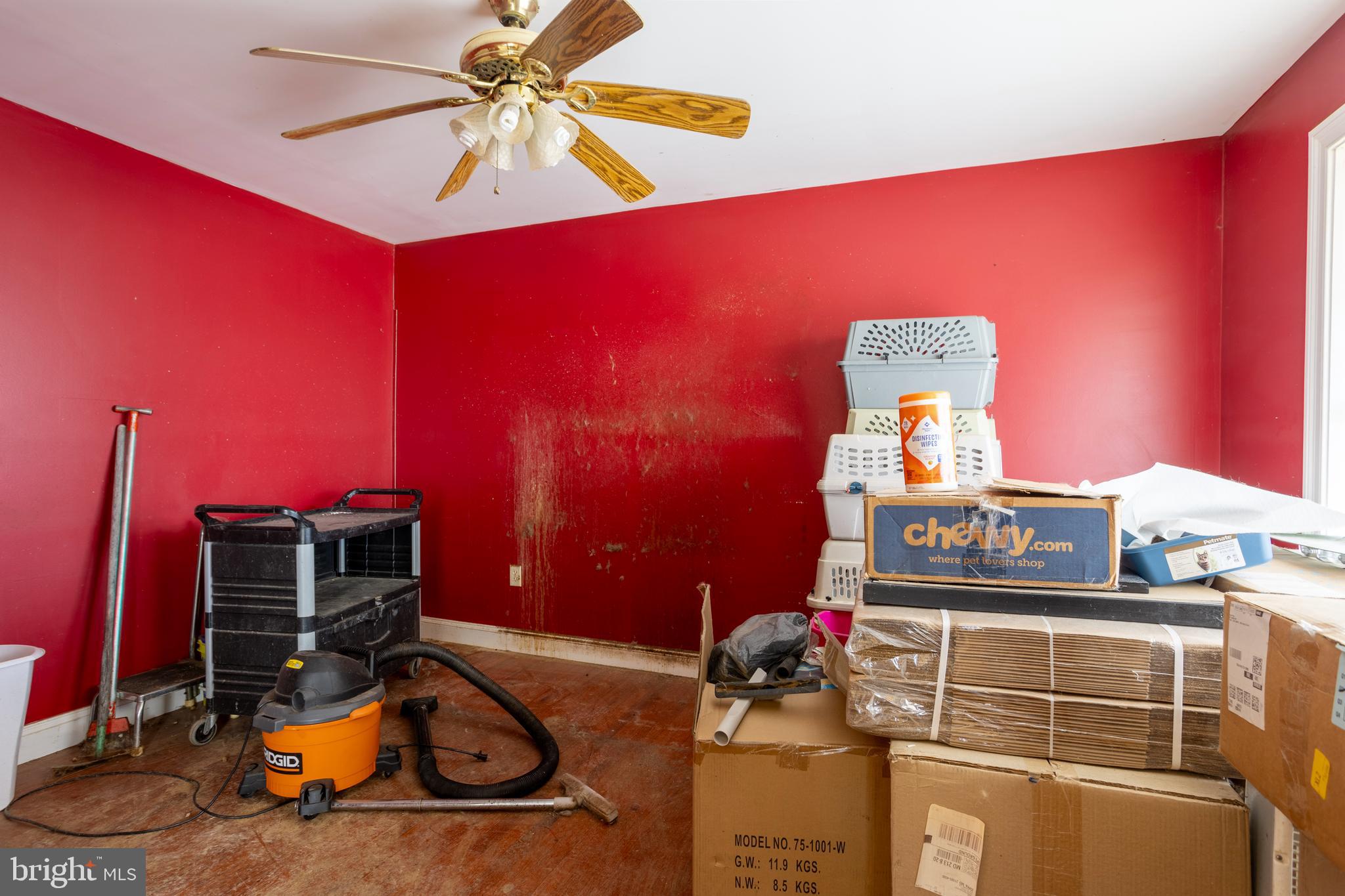 TAYLORS POINTE - Residential