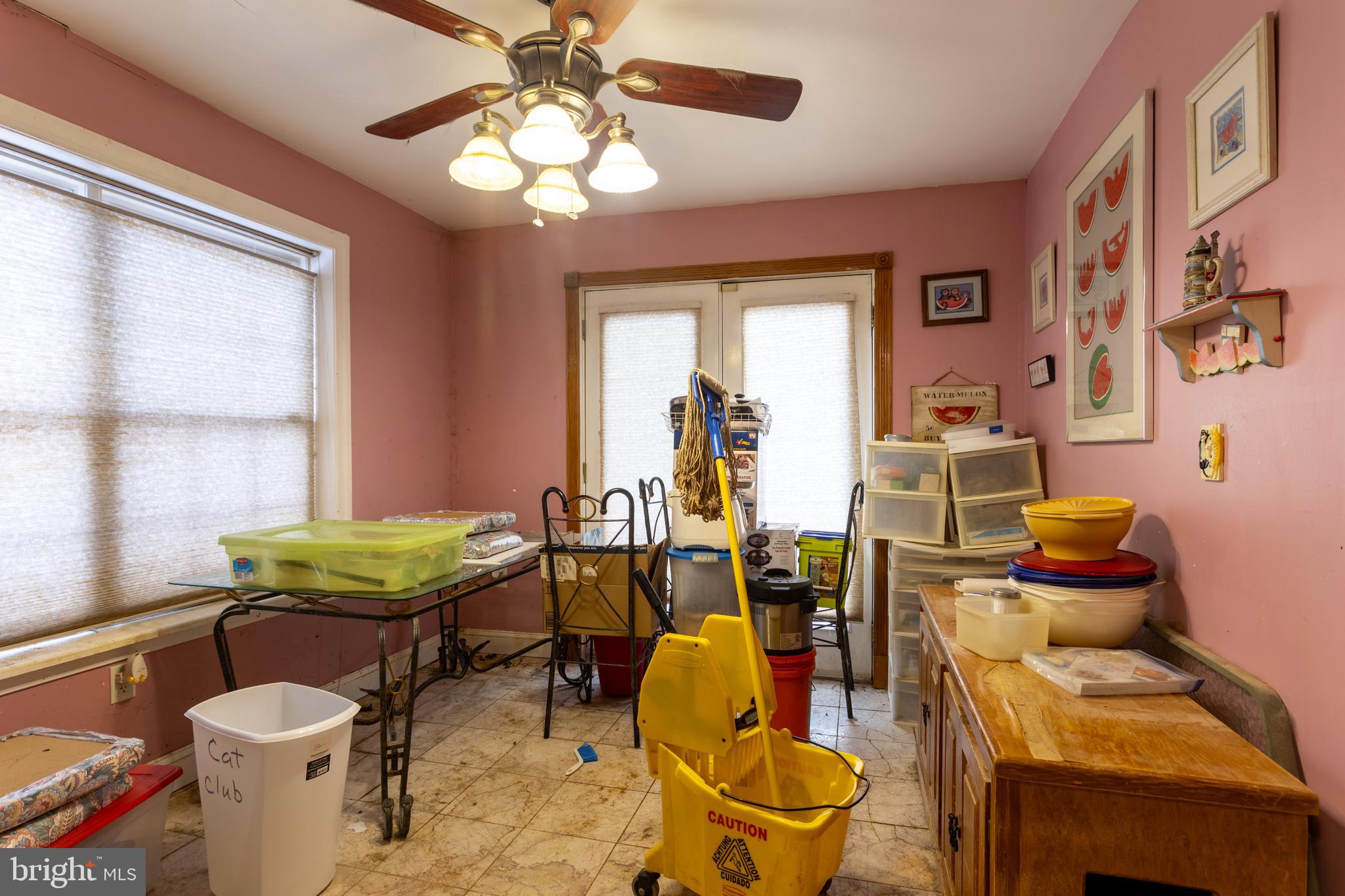 TAYLORS POINTE - Residential