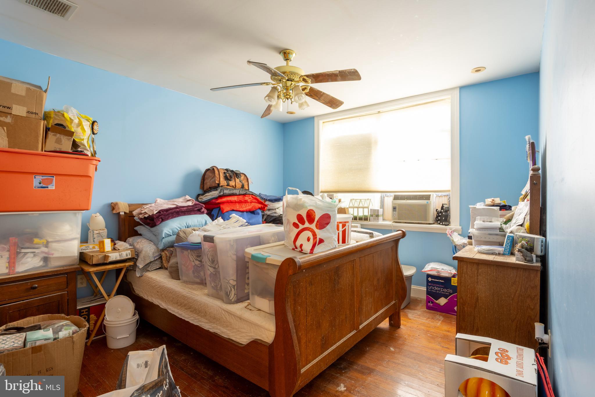 TAYLORS POINTE - Residential